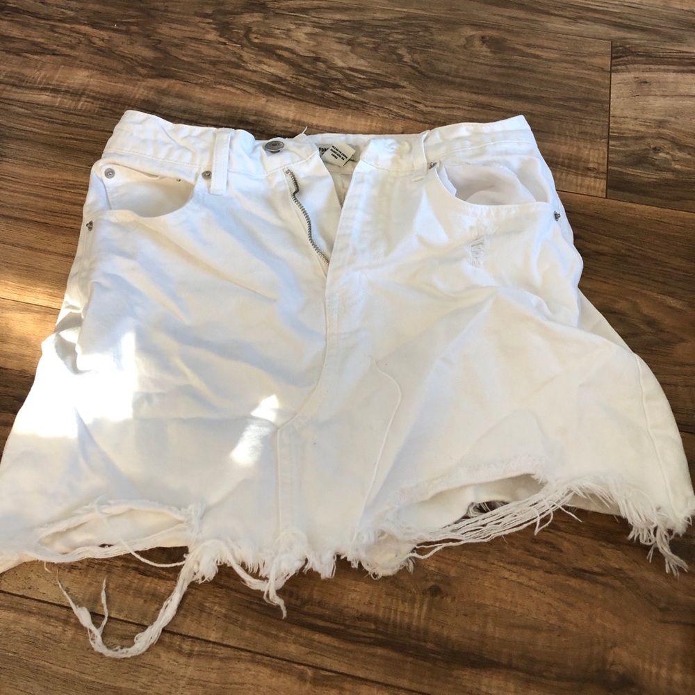 white jean skirt